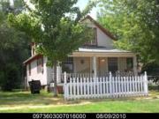 $650 / 3br 3 bedroom 2ba great oversized yard 1041 sw...