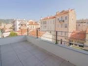 650 mètres du Palais des festivals Neuf Calme