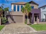 65 Azzurra Drive, Varsity Lakes, QLD 4227