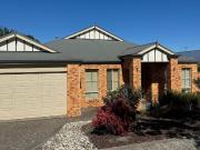 65 Bridgewater Boulevard, Berwick, VIC 3806