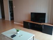 65 sqm 1BR + Den for Rent or Sale at The Grove by...