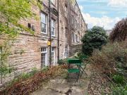 65B Cumberland Street