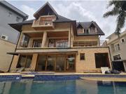 663.00 M² Casa de Condomínio Alugar, 5 Dormitórios...