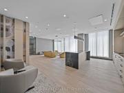 664 Spadina Avenue #214