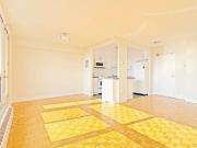 666 Spadina Avenue #711