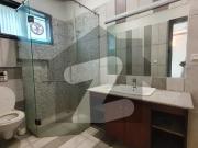 666 Sq. Yds. Slightly Used Super Luxurious Bungalow With...