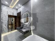 666 Square Yards House For Sale In F 7/4 Islamabad F 7/4