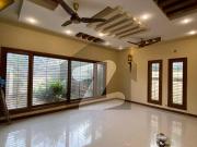 666 Yds Most Spacious Huge Size Bedrooms Lush Green Lawn...