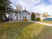 66 Assiniboia Way W, Lethbridge, AB T1K 7L7 House For...