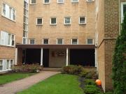66 Carlton