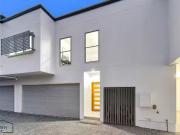 66 Hunter Street, Greenslopes, QLD 4120