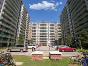 670 Parliament Street
