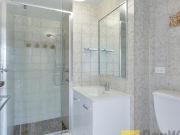 $670 per week / $2,680 Bond