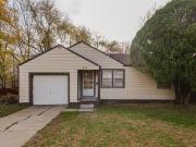670 S Barlow St, Wichita, KS 67207