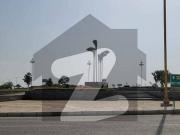 670 Square Yards Plot Near Jinnah Avenue Heighten...
