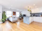 6/76 Park Street, Erskineville NSW 2043
