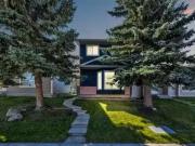 67 Martinwood Road Ne, Calgary, AB, T3J 3G7 house for sale.