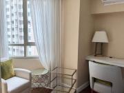67 sqm 2 BR Furnished Condo with Parking for Rent at The...