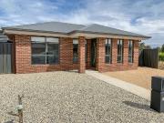 67A McLaren Boulevard, Thurgoona NSW 2640 House For Rent...