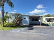 6830 Americana Dr NE # 127, Saint Petersburg, FL 33702