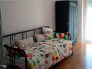 68444 Quarto com cama de solteiro, com.