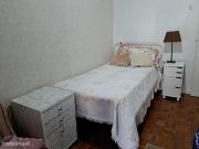 684489 Quarto com cama de solteiro em.