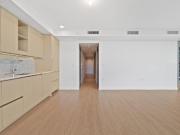 684 87 NELSON STREET, Vancouver, BC V6Z 0E8 Condo For...