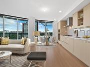 684 87 Nelson Street, Vancouver, BC, V6Z 0E8 Single...