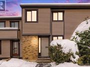 6861 Bilberry Drive, Ottawa, ON, K1C 2E8 townhouse for...