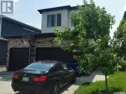 686 Fast Crescent, Saskatoon, SK, S7W 0X1 house for sale Li. 686 Fast Crescent, Saskatoon, SK, S7W 0X1 house for sale Li.