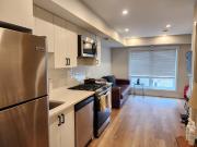 689 Churchill Avenue North 204 Ottawa, ON K1Z 5G4