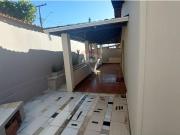 160 Área Útil Casa Alugar, 3 Dormitórios localizado em...