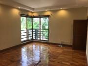 690 sqm 6BR House for Rent at Hillsborough Alabang...