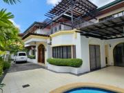 697 sqm Lot with 4 Bedrooms in Ayala Alabang Village...