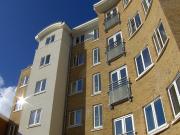 6 14 High Street, RH10 1BN