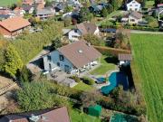 6,5 Stück freistehende Villa mit Pool in idyllischer...