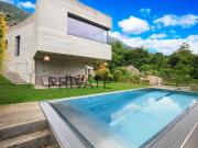 6.5 Zi. Designer Villa mit Pool und uneingeschränkter...