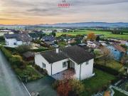 6.5 Zimmer Haus mit riesigem Grundstück & traumhafter...