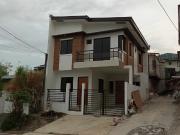 6.9M For Sale House and Lot in East Fairview Park,...