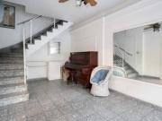 6 AMBIENTES CON TERRAZA PRIVADA, PARRILLA Y QUINCHO SIN...