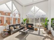 6 bed 1st Floor Flat to rent in London City Of London,...