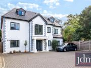 6 bed Detached House to Let for rent in Chislehurst, Kent