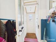 6 bed detached house to rent in Prospect Place,...