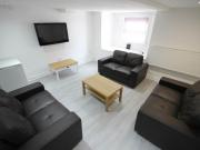 6 bed End of Terrace to rent in Leeds West Yorkshire,...