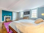 6 bed house for sale