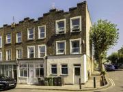 6 bed house for sale