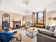 6 bed house for sale