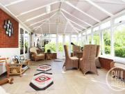 6 bed house for sale