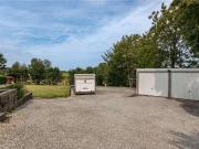 6 bed house for sale