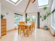 6 bed house for sale